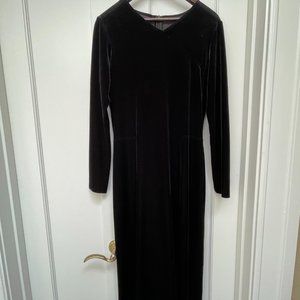 GIORGIO ARMANI Le Collezioni Black Velvet Dress